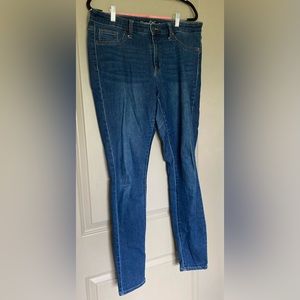Medium Wash Mid-Rise Skinny Jeans